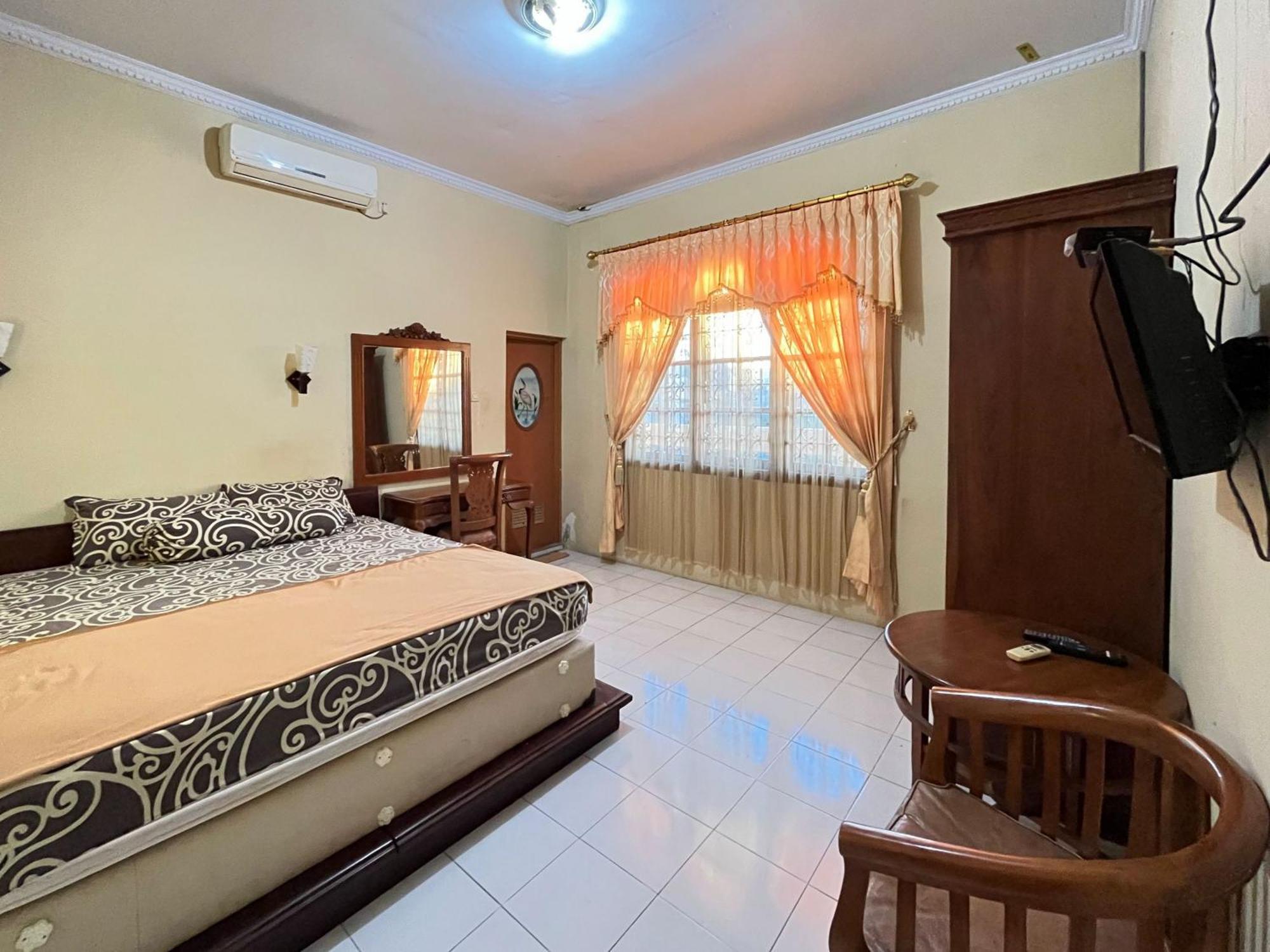 Reddoorz At Hotel Madani Syariah Lempuyangan Yogyakarta Eksteriør bilde