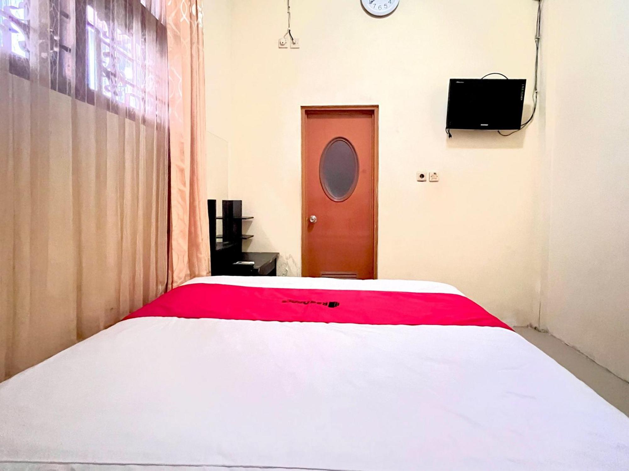 Reddoorz At Hotel Madani Syariah Lempuyangan Yogyakarta Eksteriør bilde